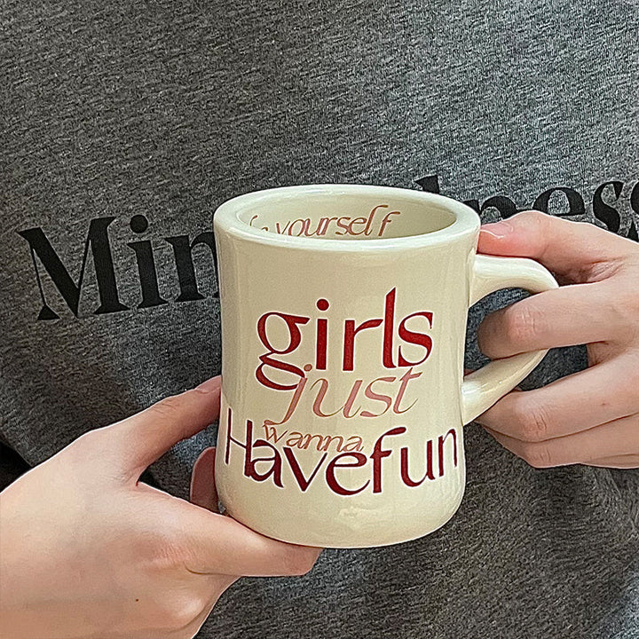 Sip in Style: Discover the Large Capacity Ceramic Coffee Mug