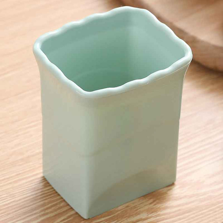 Slice Your Way to Culinary Perfection with Our Innovative Cup Slicer!