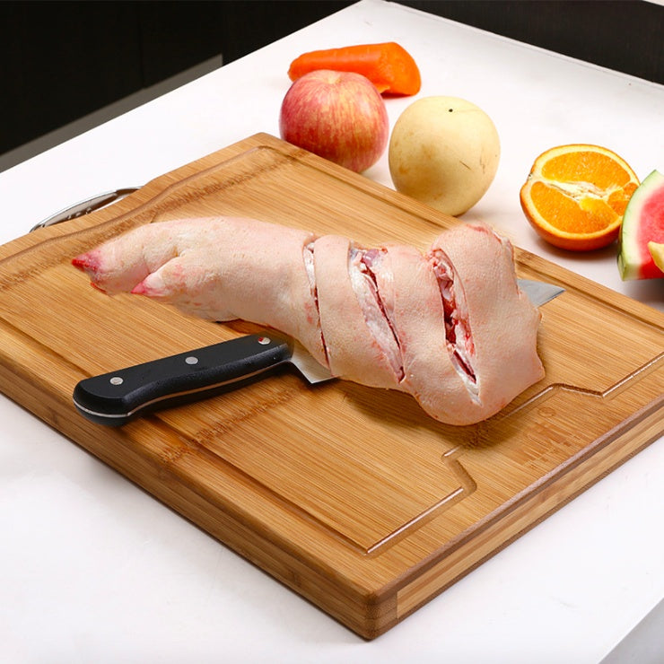 Carbonization process cutting board