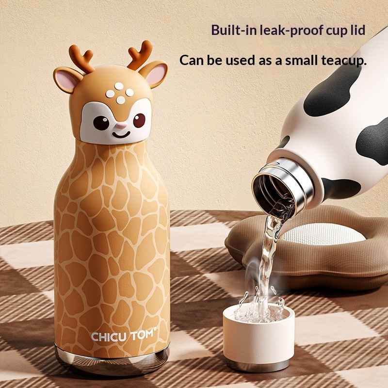 Kids insulated water bottle with straw